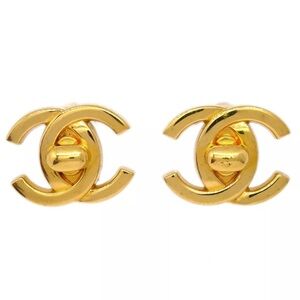 Chanel vintage turnlock motif gold earrings